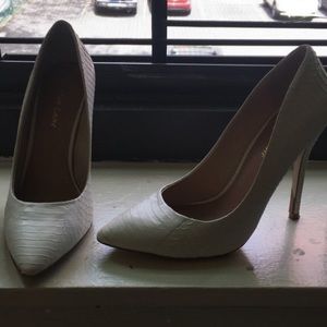 High Heel Pumps